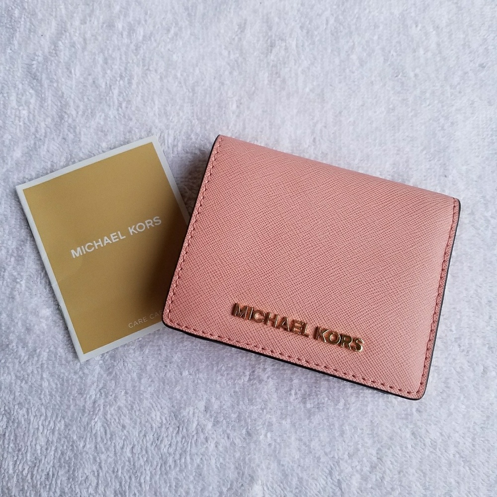 Blush Pink MK Wallet! 💕